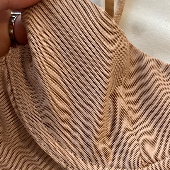 white fox executive nude bra top - Picture 3 of 3